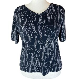 Chico's Black Parrot Print V Neck Short Sleeve Top Size 18